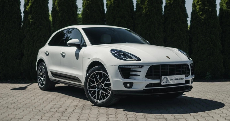 Porsche Macan cena 159990 przebieg: 139900, rok produkcji 2017 z Przedbórz małe 781